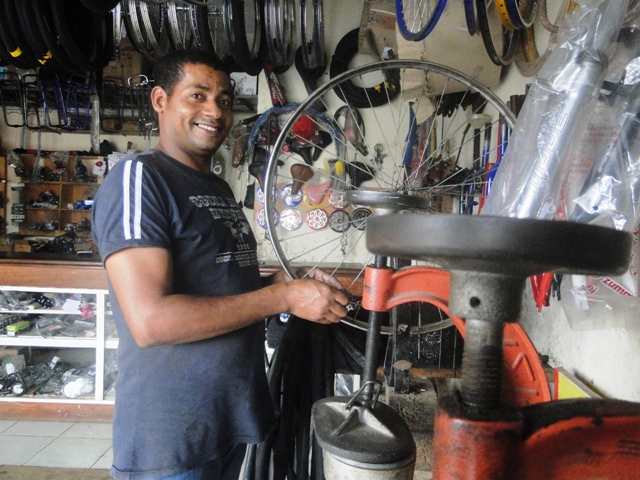 Alagoano descobre espírito empreendedor após 24 anos cortando cana
